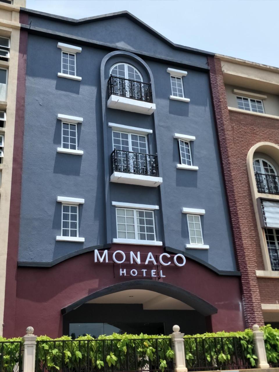 Monaco Hotel Cyber Dzsaja Kültér fotó